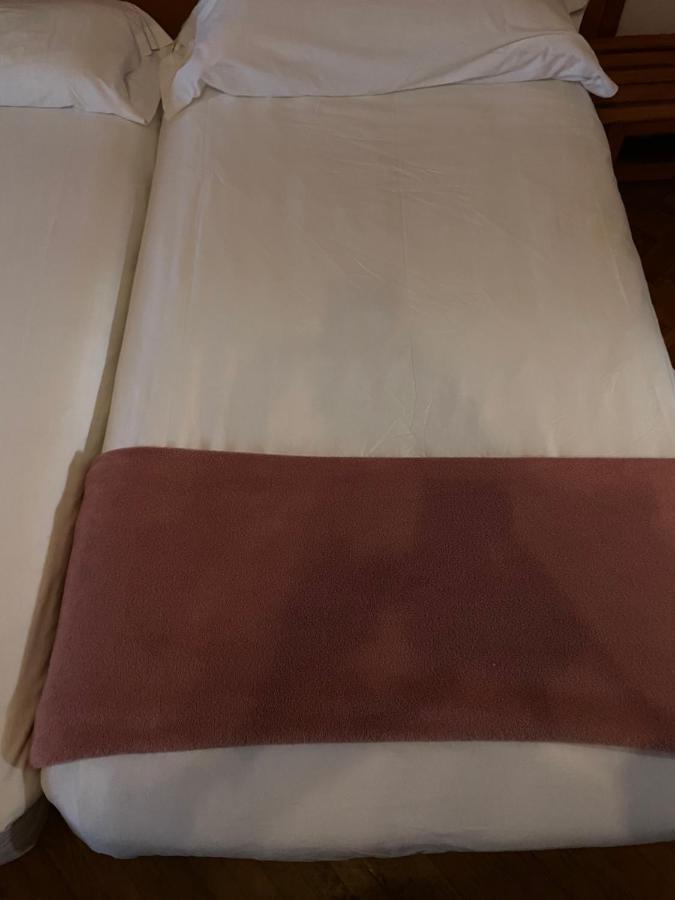 Albergue Hostal Sao Telmo Tui Exteriör bild