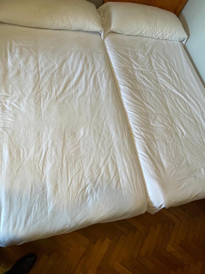 Albergue Hostal Sao Telmo Tui Exteriör bild
