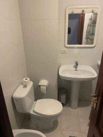 Albergue Hostal Sao Telmo Tui Exteriör bild