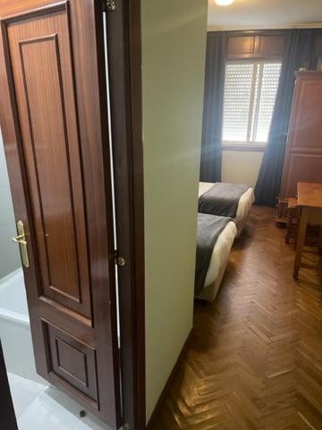 Albergue Hostal Sao Telmo Tui Exteriör bild