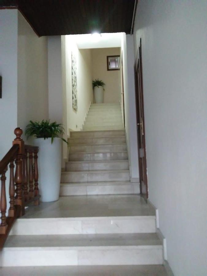 Albergue Hostal Sao Telmo Tui Exteriör bild